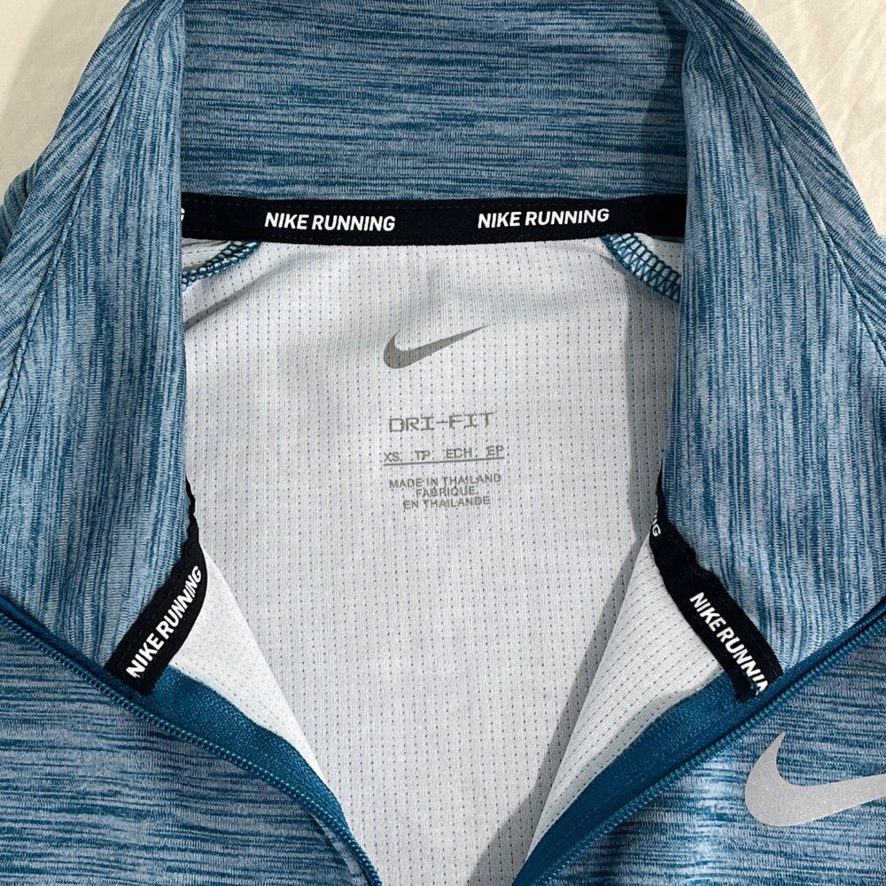 NIKE Women's Racer Dri-FIT Half-Zip Running Top Blue Sz XS - Picture 4 of 6
